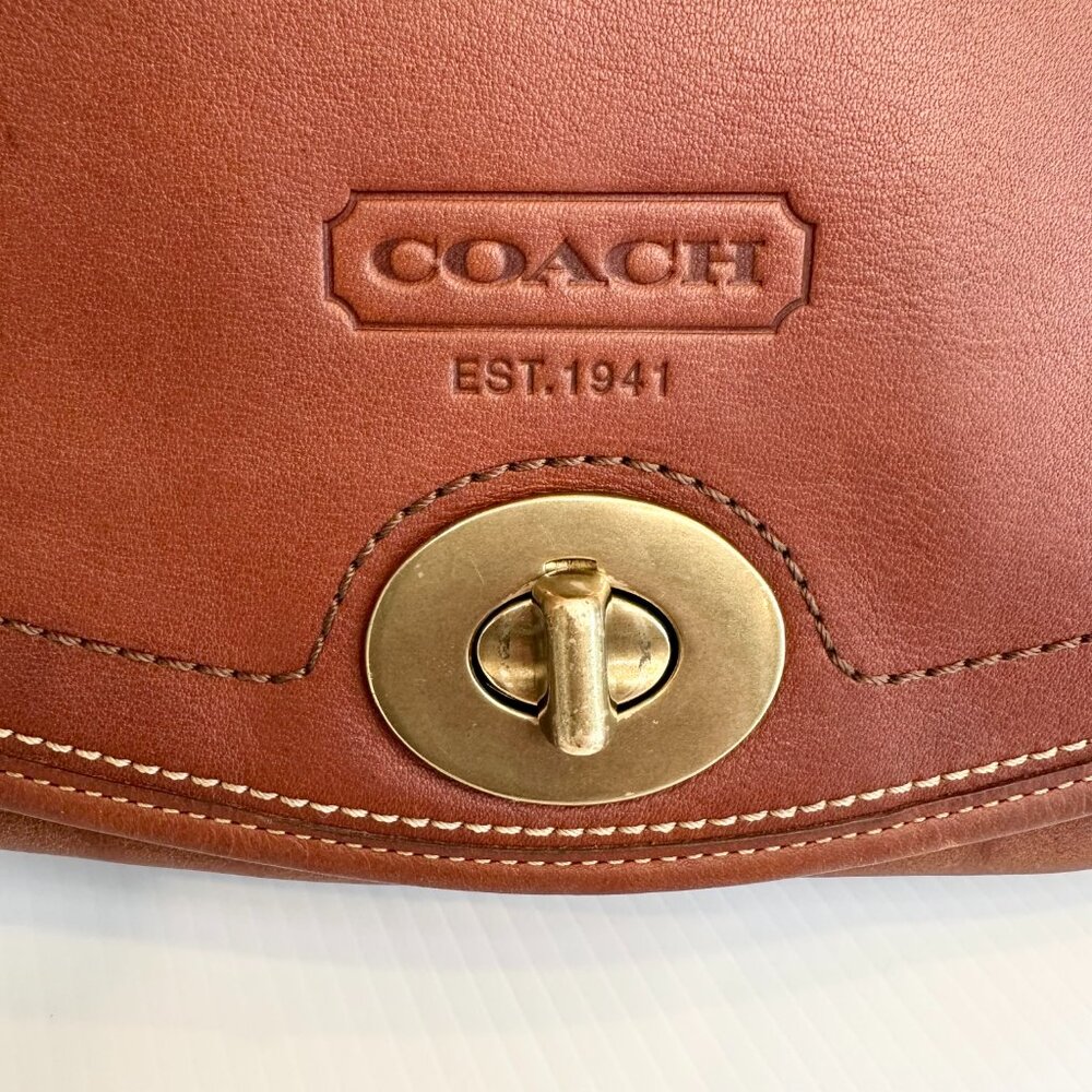 COACH 65th Anniversary Crescent Hippie Crossbody Whiskey Leather RARE - Picture 9 of 16